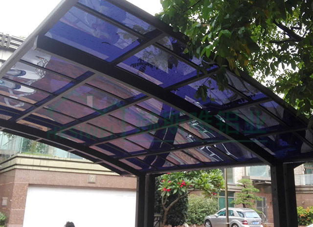 廣州市番禺珊瑚彎畔悅海街8號(hào)車棚 - 謝小姐