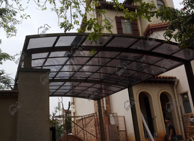 ?？诟涣τ? 何先生