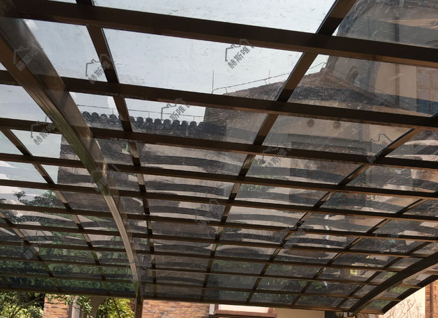 海南?？诟涣τ纫获R先生