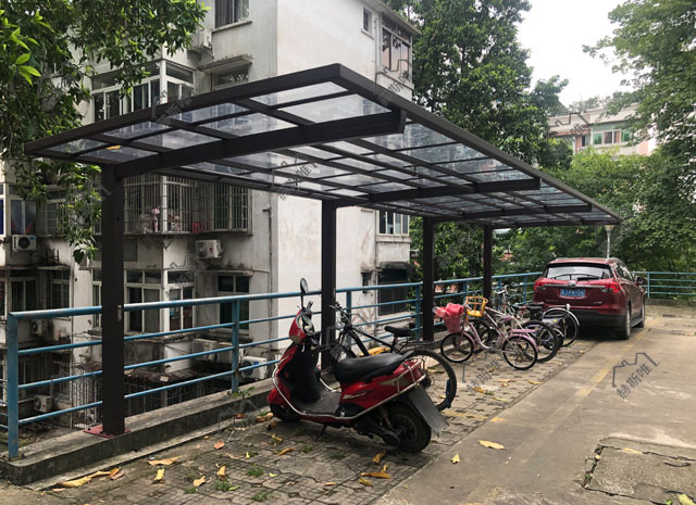 廣州石井鎮(zhèn)軍區(qū)自行車棚