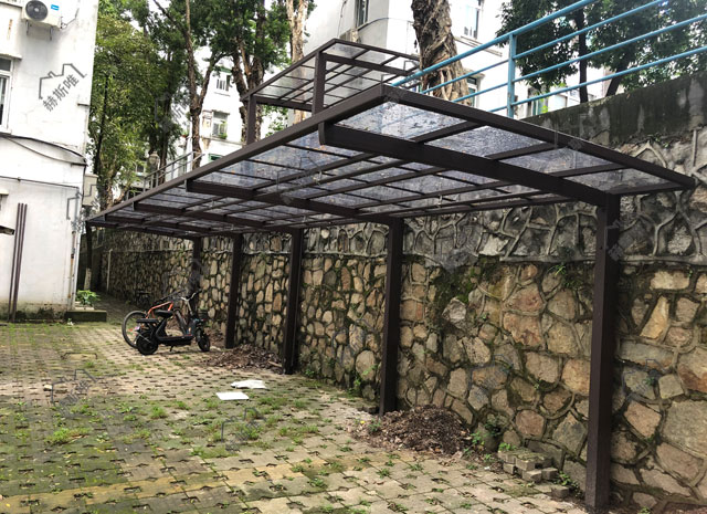 廣州石井鎮(zhèn)軍區(qū)自行車棚