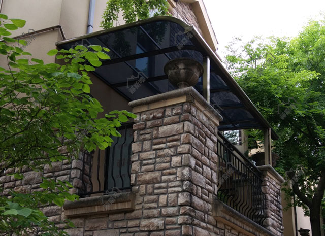 四川成都新津縣  何先生